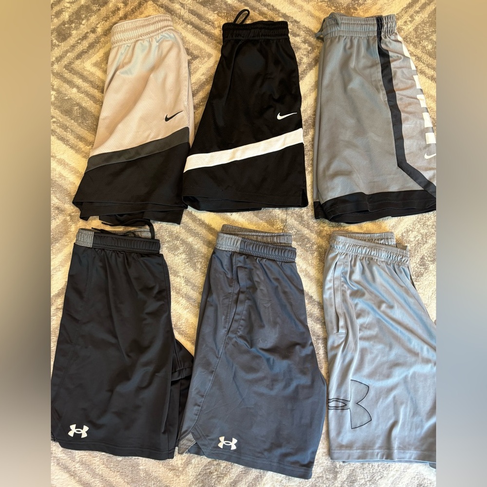 Lot Of 6 Pairs Men's athletic dri-fit Nike under armour basketball baller M